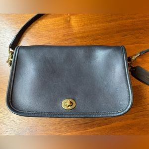 Coach Navy Leather Shoulder Bag